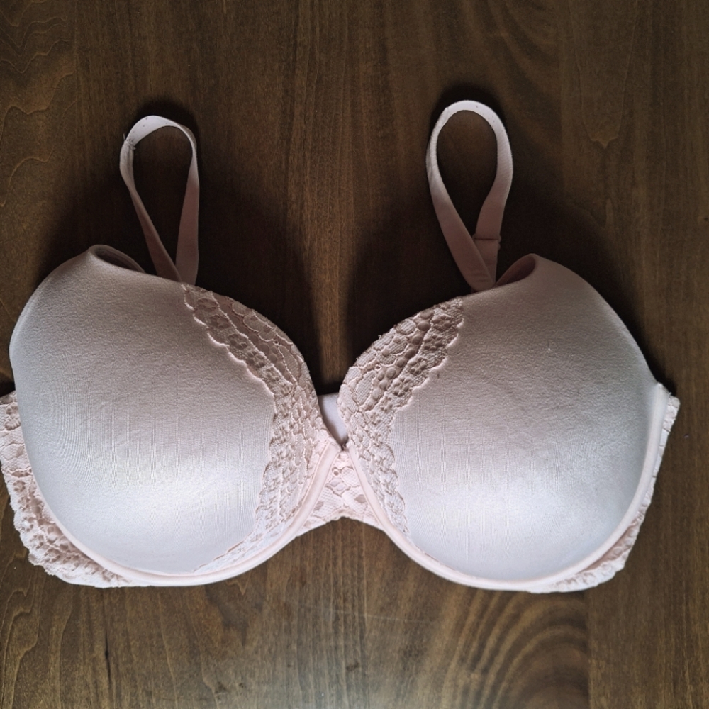 ❤️ 36 DDD 36 F Victoria's Secret Lined Under-Wire Bra Pink Body By Victoria NWOT